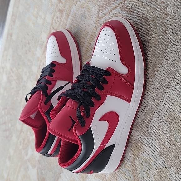 Nike Air Jordan 1 Low Reverse Black Toe size 7 - Picture 3 of 7